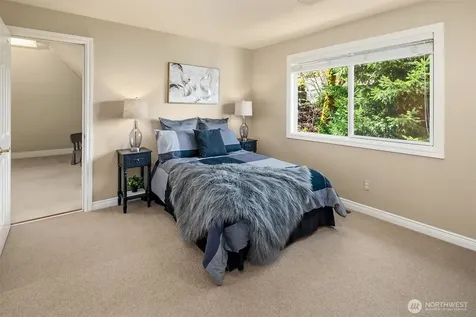 17120 SE 58th Street Bellevue WA 98006