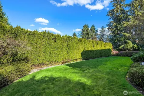17120 SE 58th Street Bellevue WA 98006