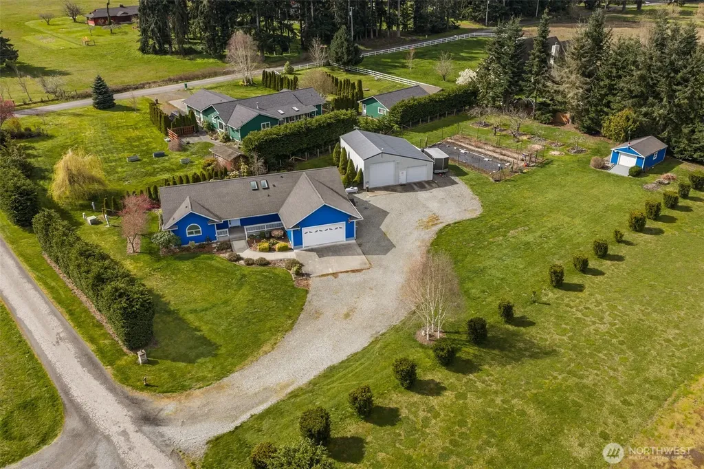 51 W Lancaster Lane Port Angeles WA 98362