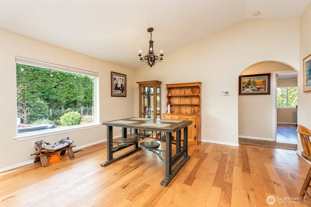 51 W Lancaster Lane Port Angeles WA 98362