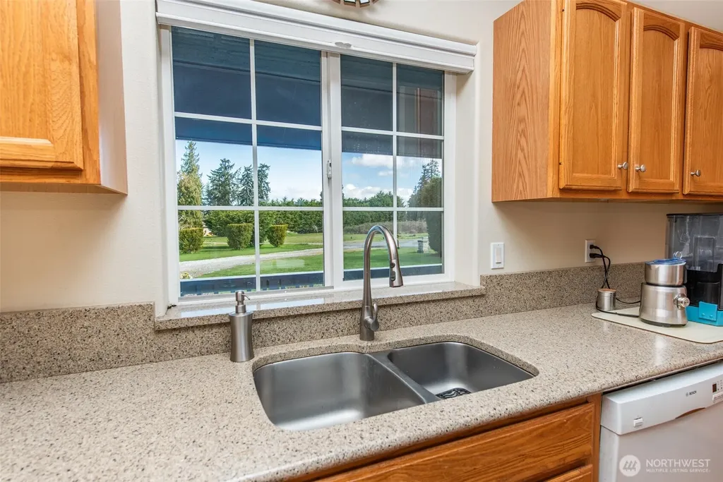 51 W Lancaster Lane Port Angeles WA 98362