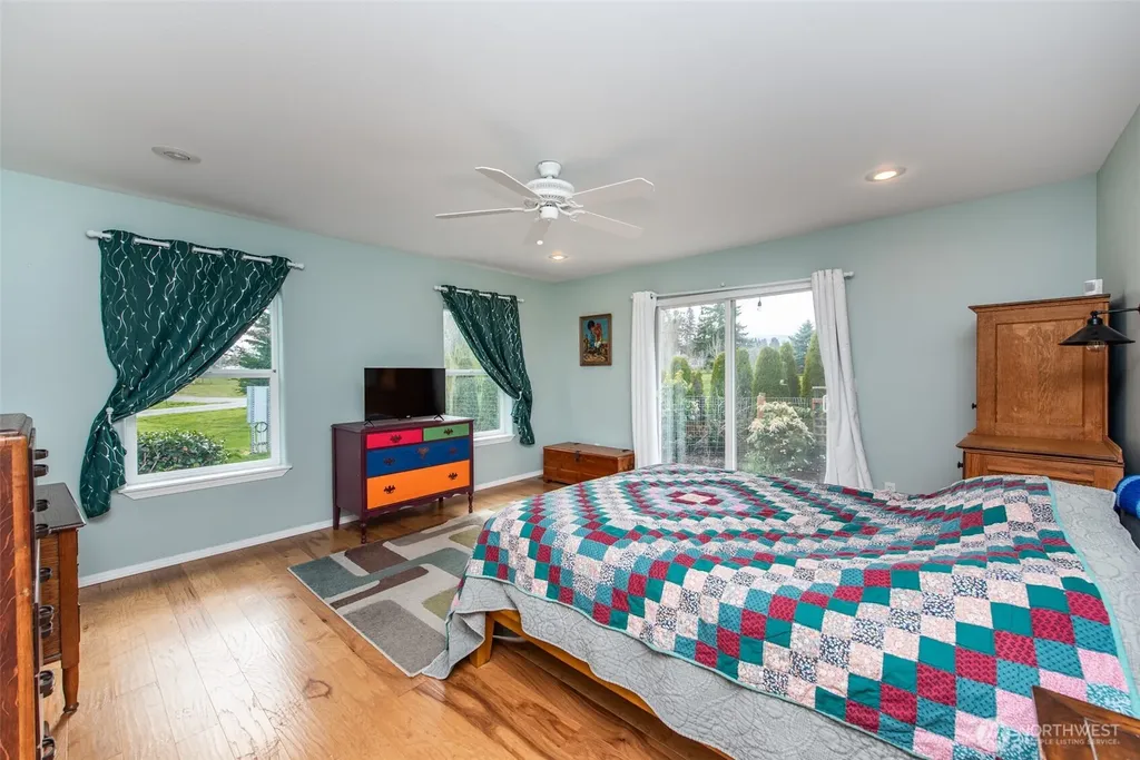 51 W Lancaster Lane Port Angeles WA 98362