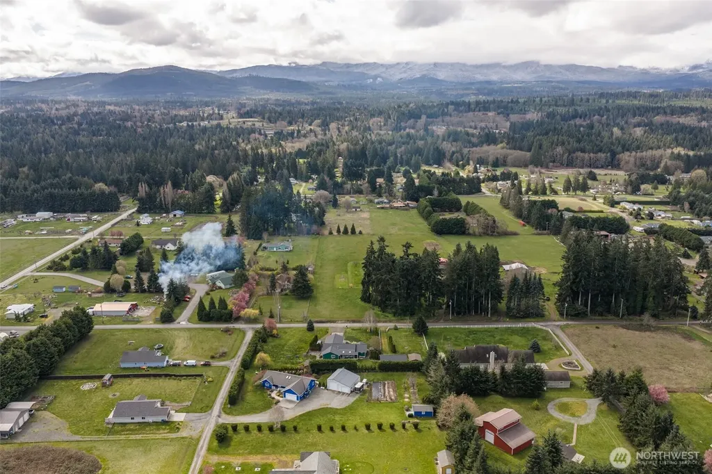 51 W Lancaster Lane Port Angeles WA 98362