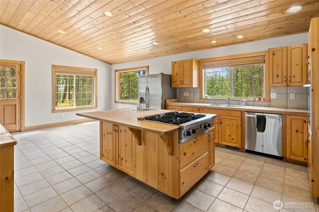 960 Forest Grove Cle Elum WA 98922