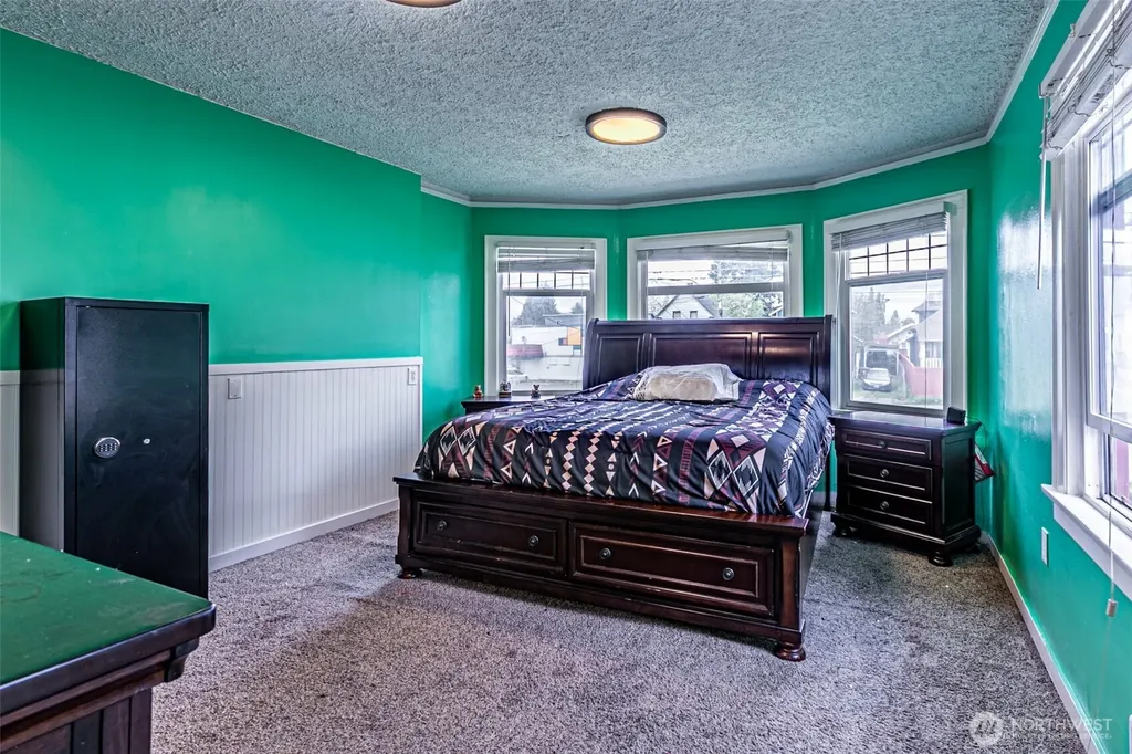 1432 S 56th Street Tacoma WA 98408
