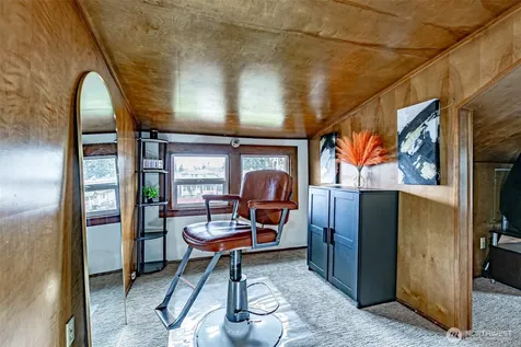 1432 S 56th Street Tacoma WA 98408
