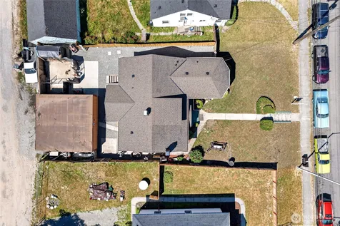 1432 S 56th Street Tacoma WA 98408