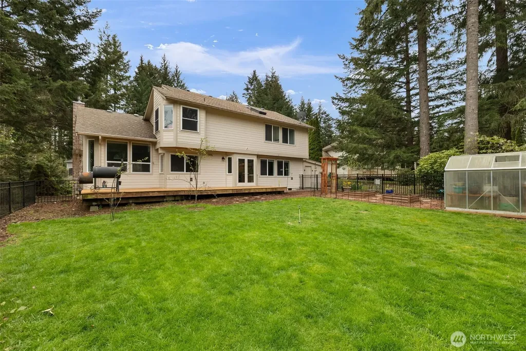 5802 Troon Avenue SW Port Orchard WA 98367