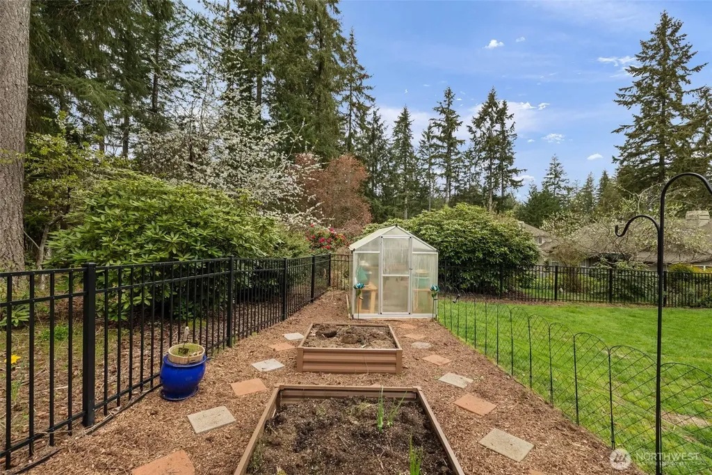 5802 Troon Avenue SW Port Orchard WA 98367