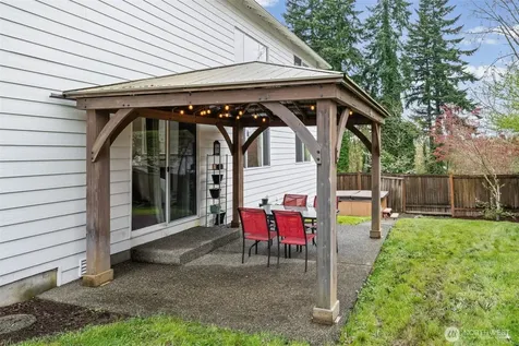 1817 180th Place SW Lynnwood WA 98037