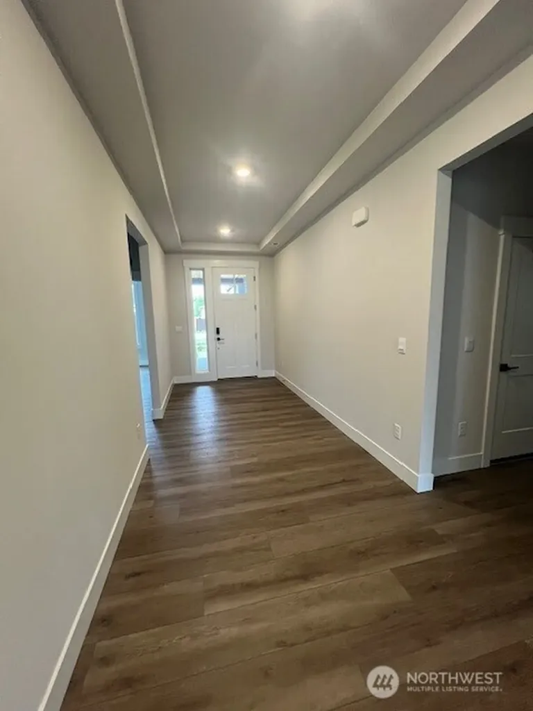 596 Thompson (Lot 18) Drive Enumclaw WA 98022
