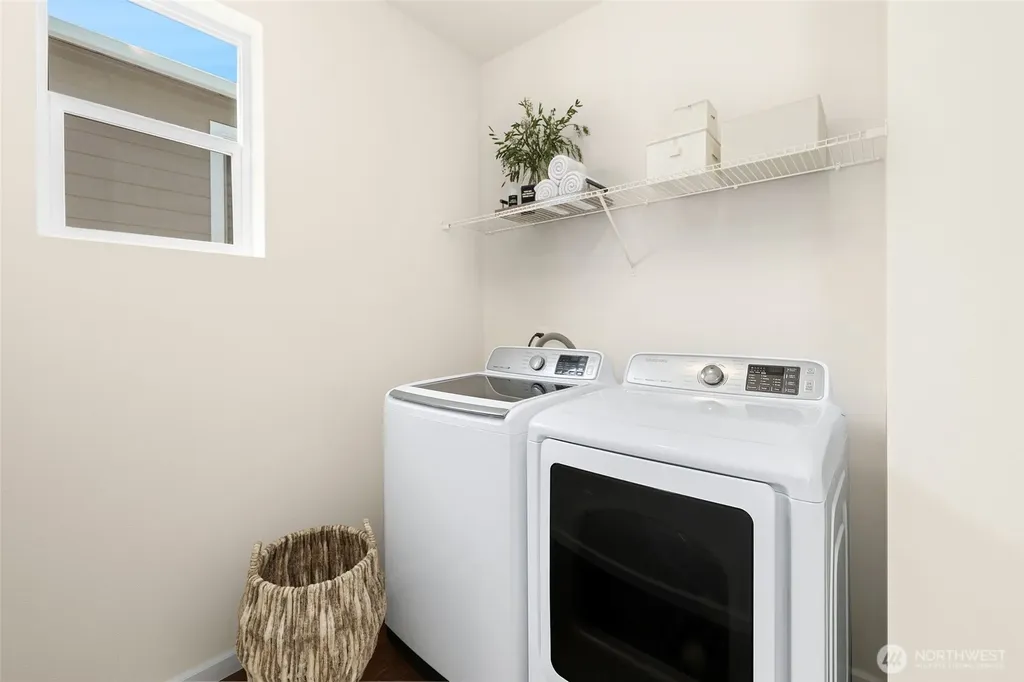 12976 186th Avenue E Bonney Lake WA 98391