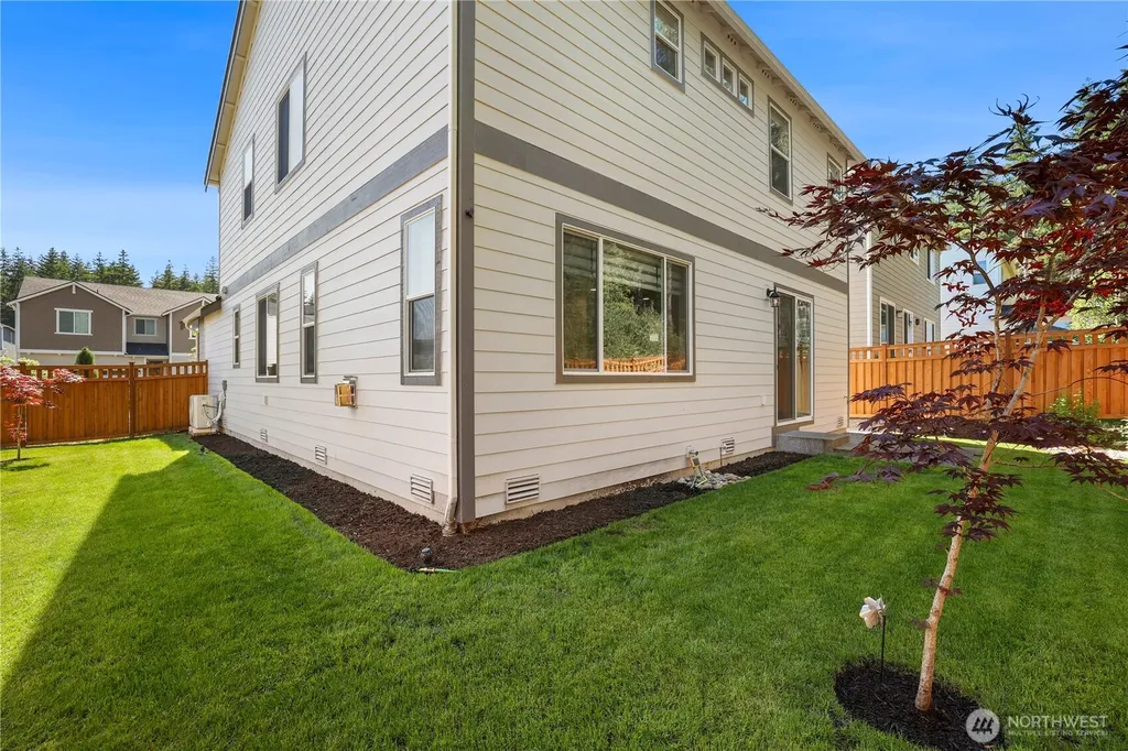 12976 186th Avenue E Bonney Lake WA 98391