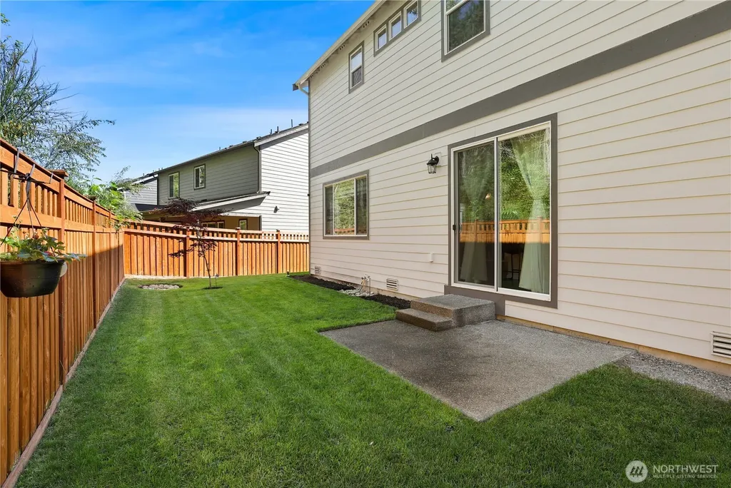 12976 186th Avenue E Bonney Lake WA 98391