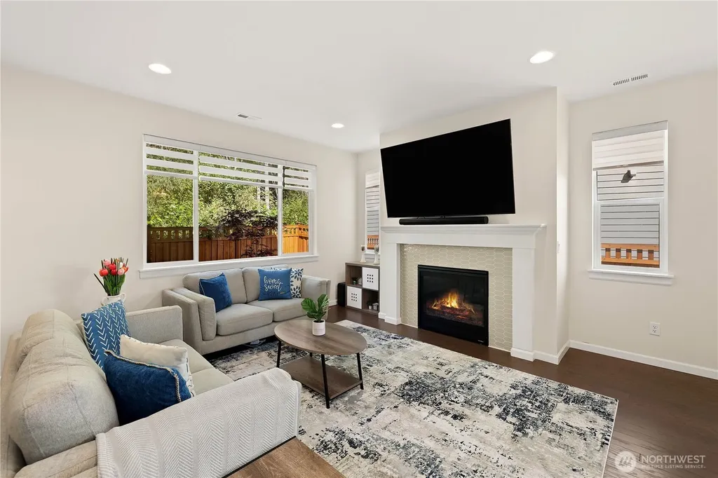 12976 186th Avenue E Bonney Lake WA 98391