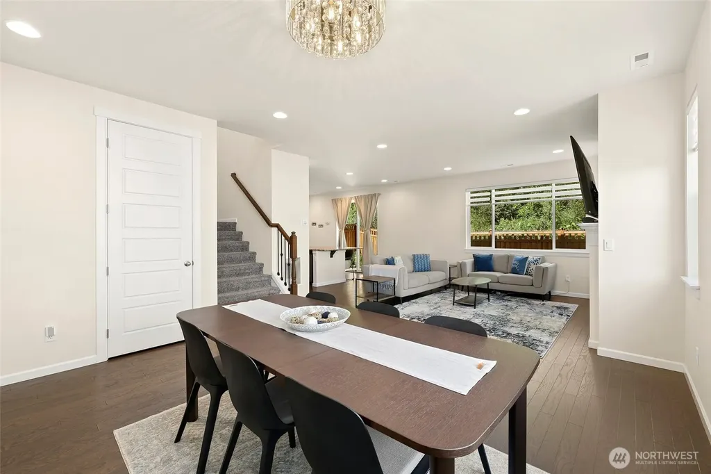 12976 186th Avenue E Bonney Lake WA 98391