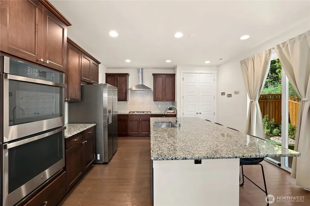 12976 186th Avenue E Bonney Lake WA 98391