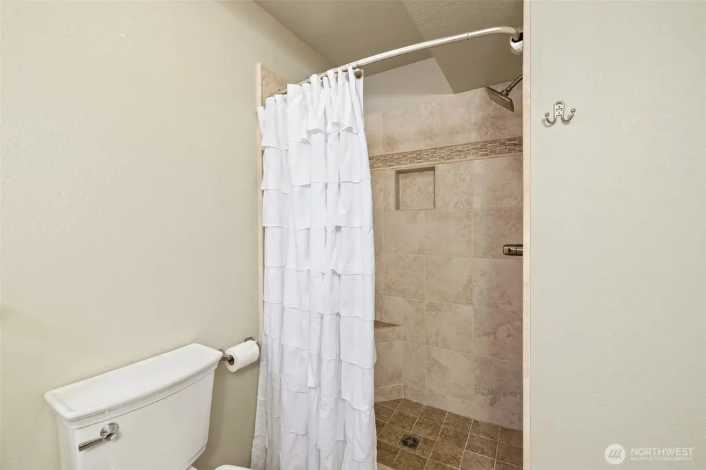 465 Quails Roost Road Sequim WA 98382