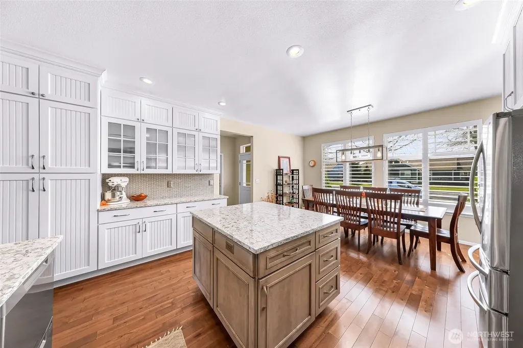 127 E Homestead Boulevard Lynden WA 98264