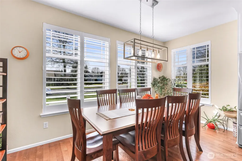127 E Homestead Boulevard Lynden WA 98264