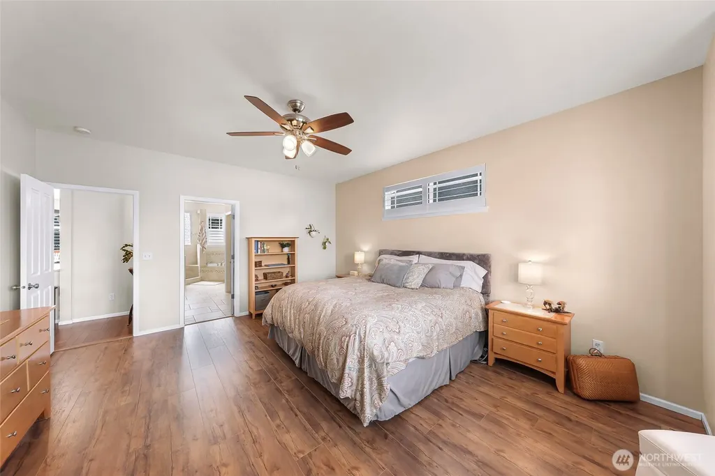 127 E Homestead Boulevard Lynden WA 98264