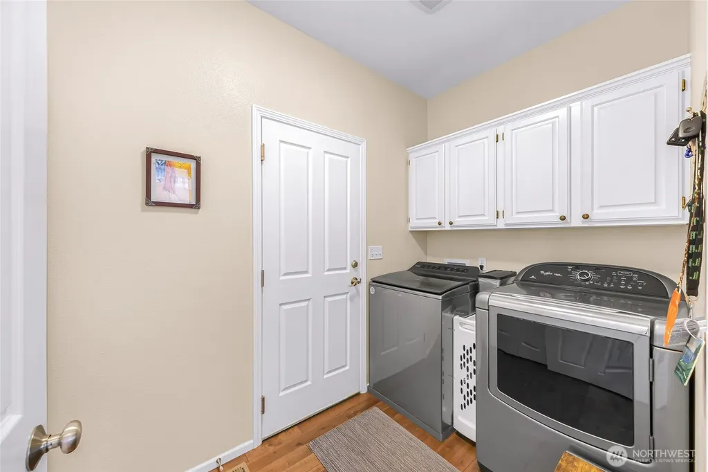 127 E Homestead Boulevard Lynden WA 98264