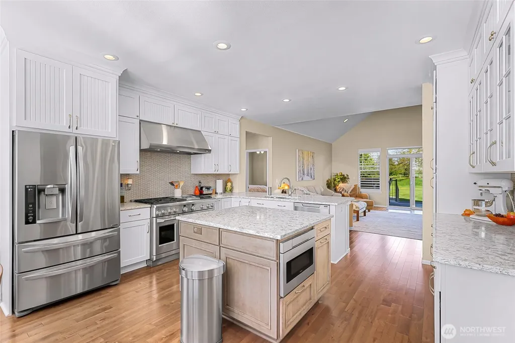 127 E Homestead Boulevard Lynden WA 98264