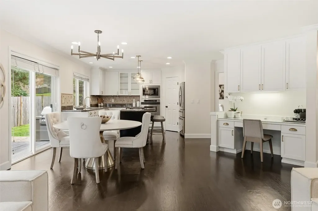 928 271st Avenue SE Sammamish WA 98075