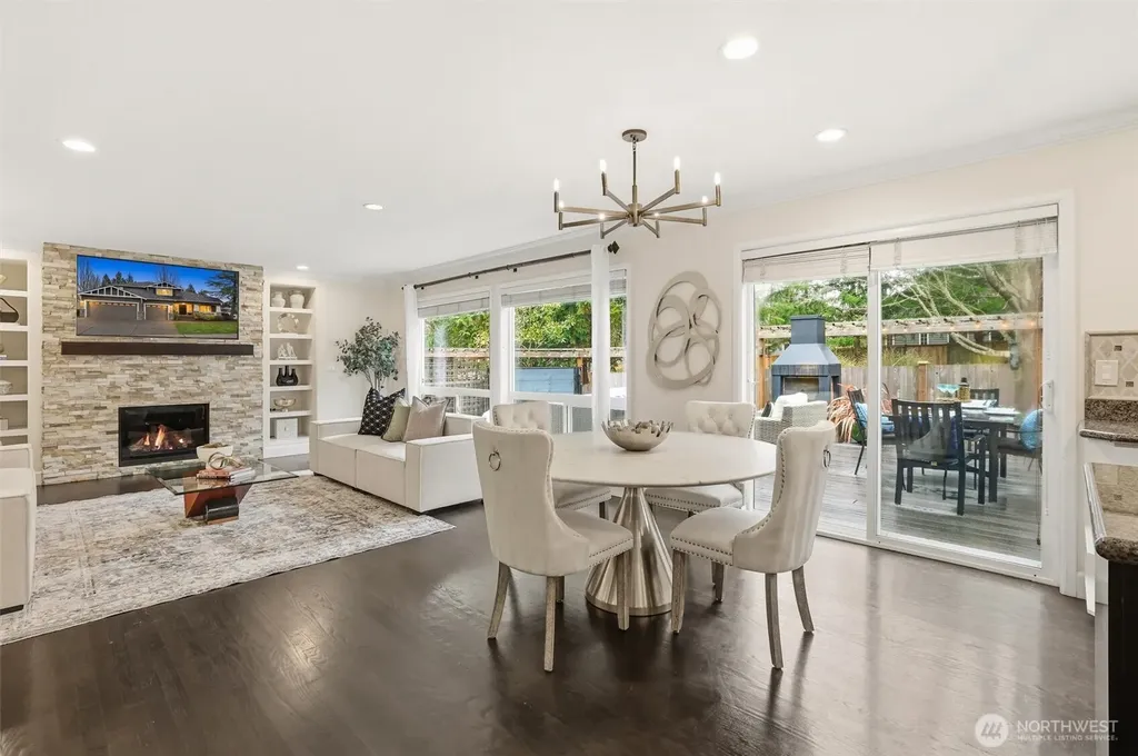 928 271st Avenue SE Sammamish WA 98075