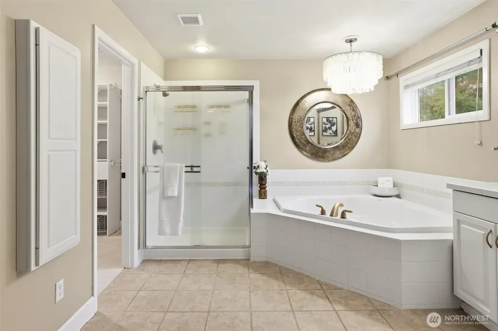 928 271st Avenue SE Sammamish WA 98075