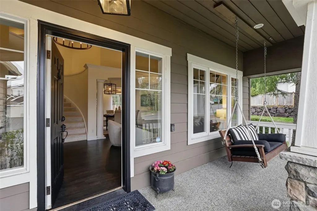 928 271st Avenue SE Sammamish WA 98075