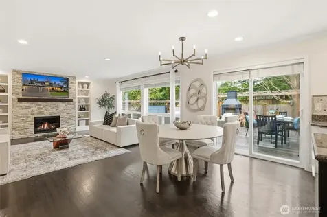 928 271st Avenue SE Sammamish WA 98075