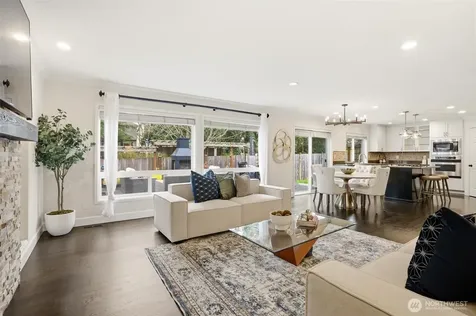 928 271st Avenue SE Sammamish WA 98075