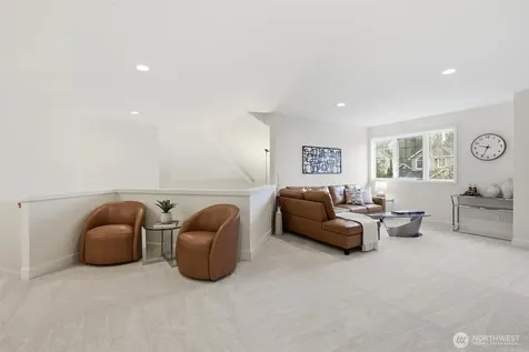 928 271st Avenue SE Sammamish WA 98075