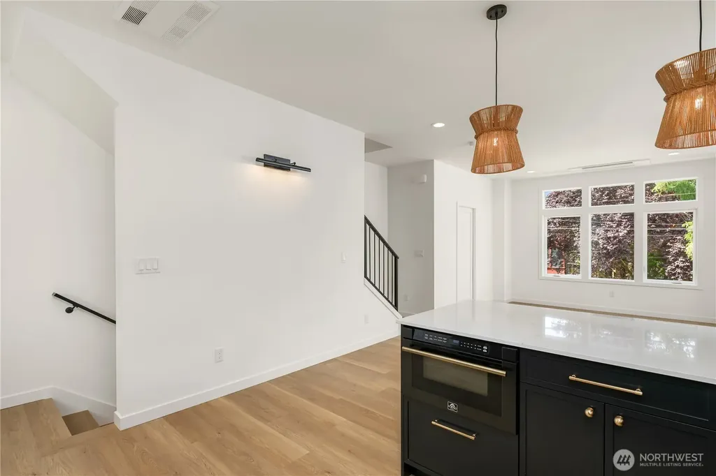 3636 Greenwood Avenue N Seattle WA 98103