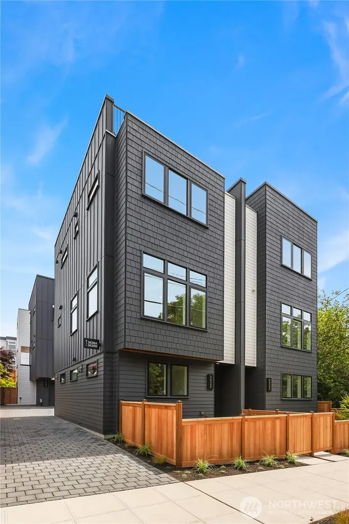 3636 Greenwood Avenue N Seattle WA 98103