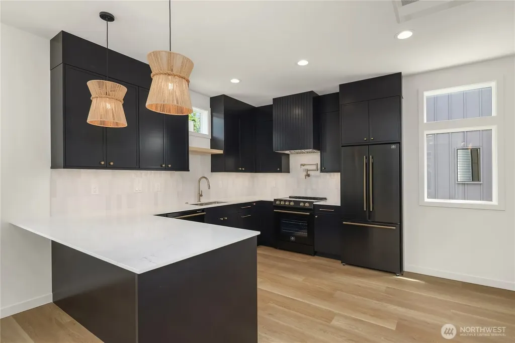 3636 Greenwood Avenue N Seattle WA 98103