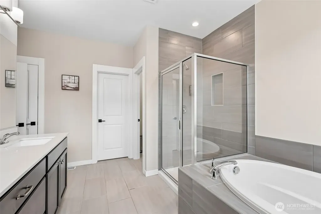 14125 271st Place NE Duvall WA 98019