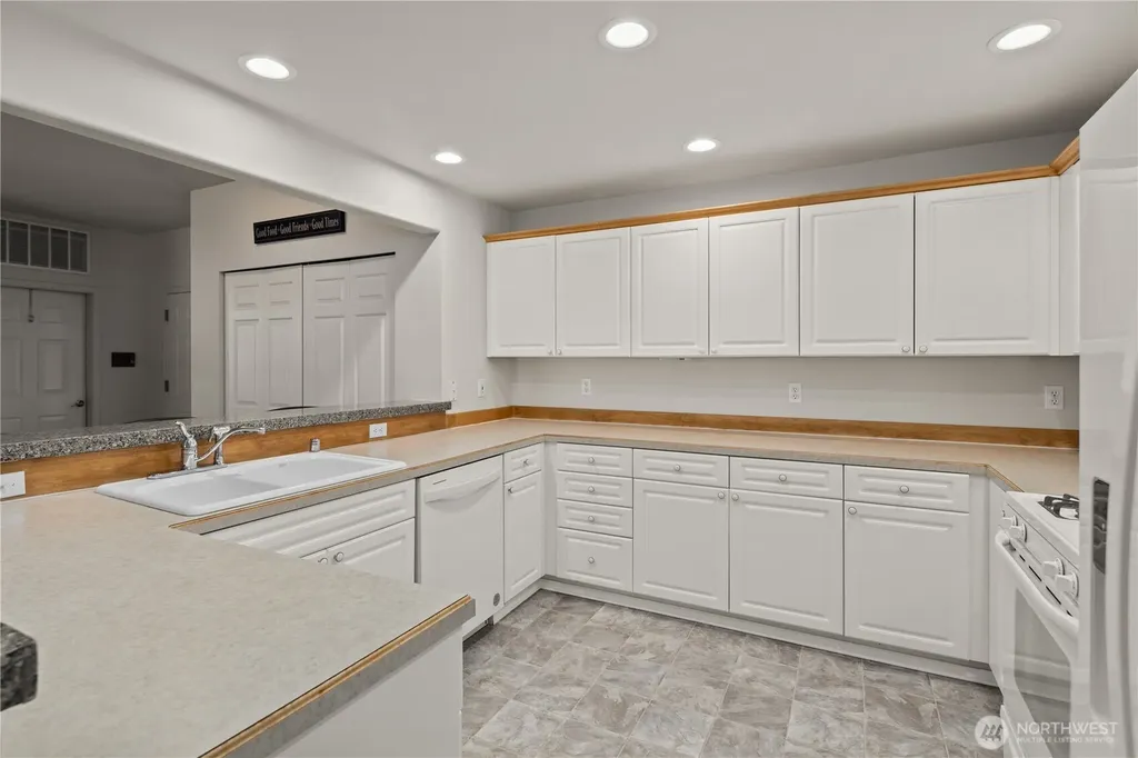 7321 Centerville Court Stanwood WA 98292