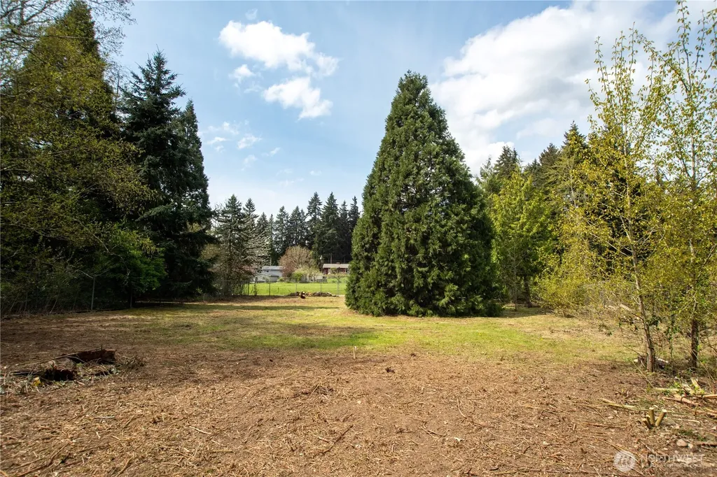 11409 93rd Avenue E Puyallup WA 98373