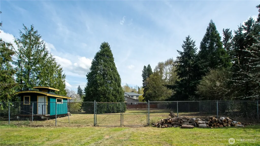 11409 93rd Avenue E Puyallup WA 98373
