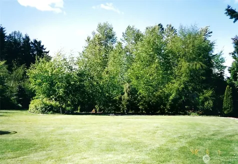 11409 93rd Avenue E Puyallup WA 98373