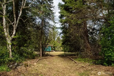 11409 93rd Avenue E Puyallup WA 98373