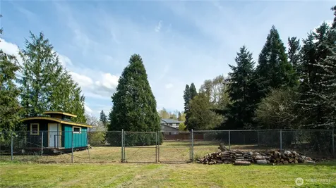 11409 93rd Avenue E Puyallup WA 98373