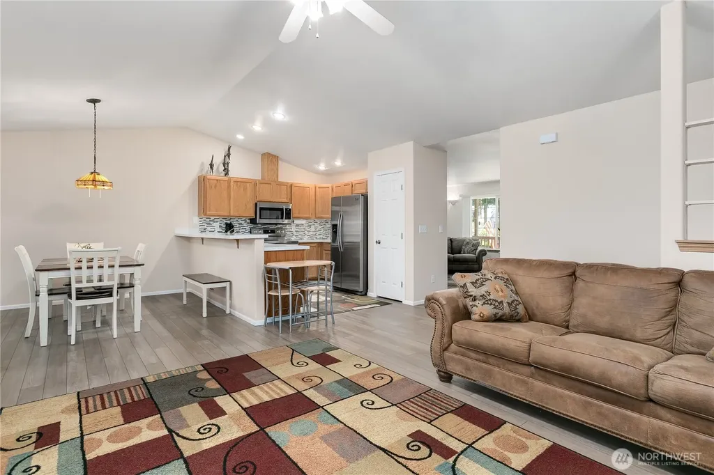 22418 Bluewater Drive SE Yelm WA 98597