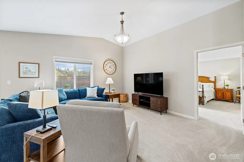 41 W Lobelia Drive Sequim WA 98382
