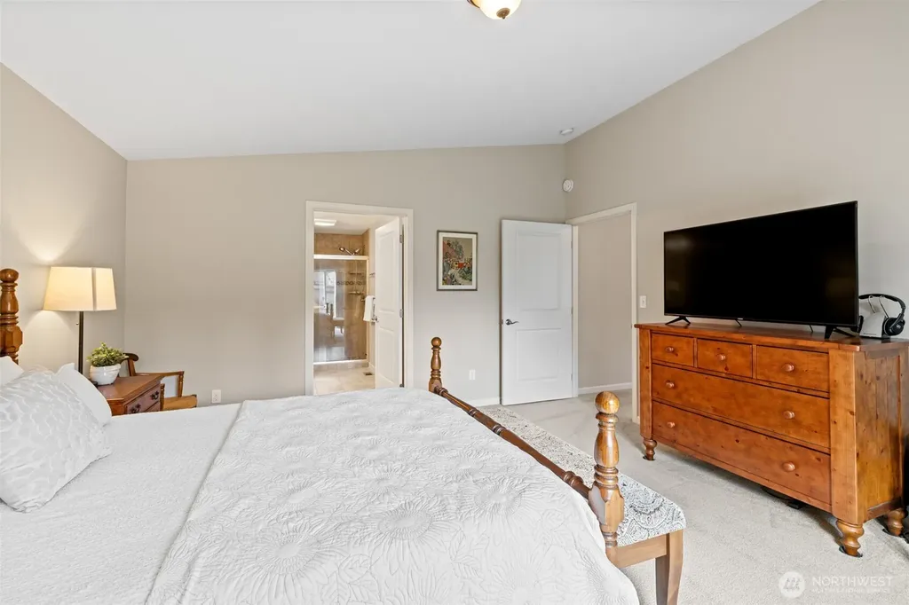 41 W Lobelia Drive Sequim WA 98382
