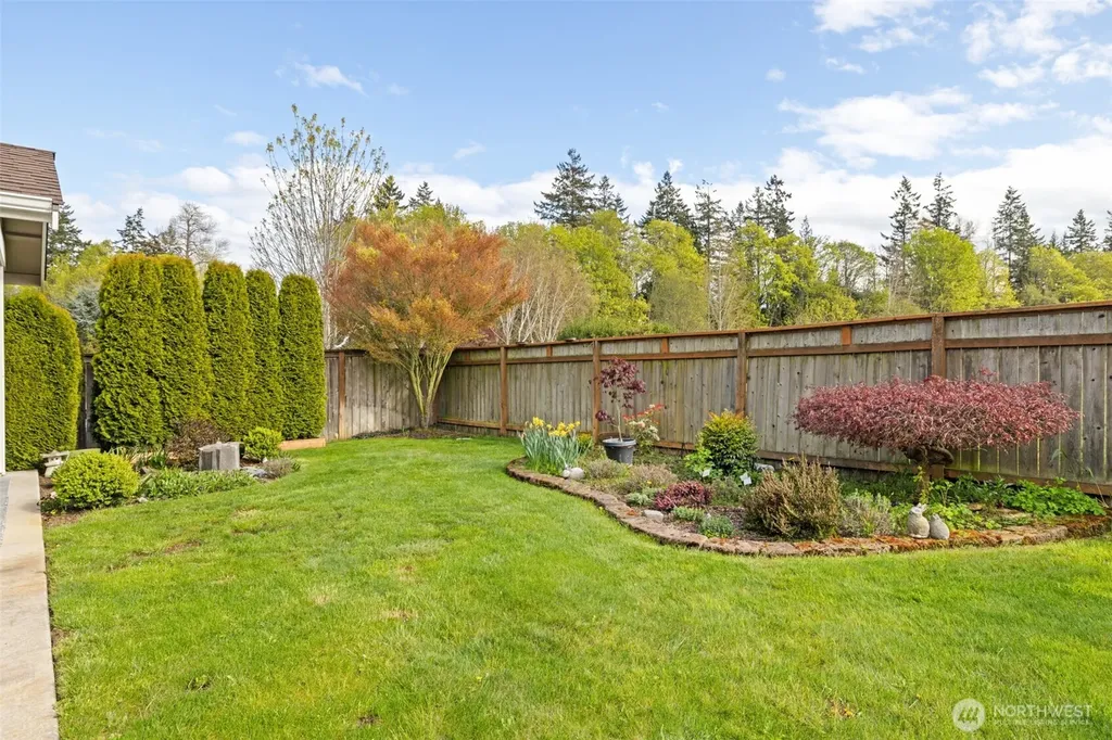 41 W Lobelia Drive Sequim WA 98382