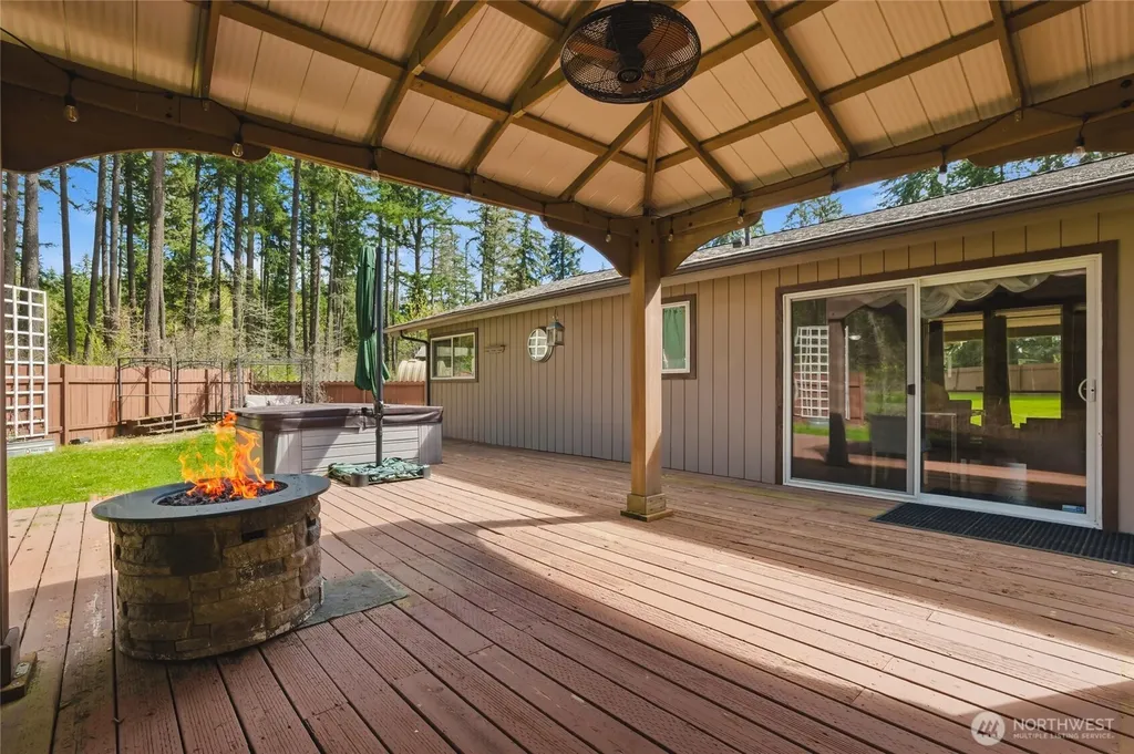 3719 260th Street E Spanaway WA 98387