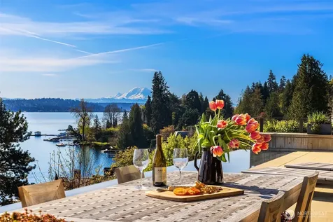 508 Mcgilvra Boulevard E Seattle WA 98112